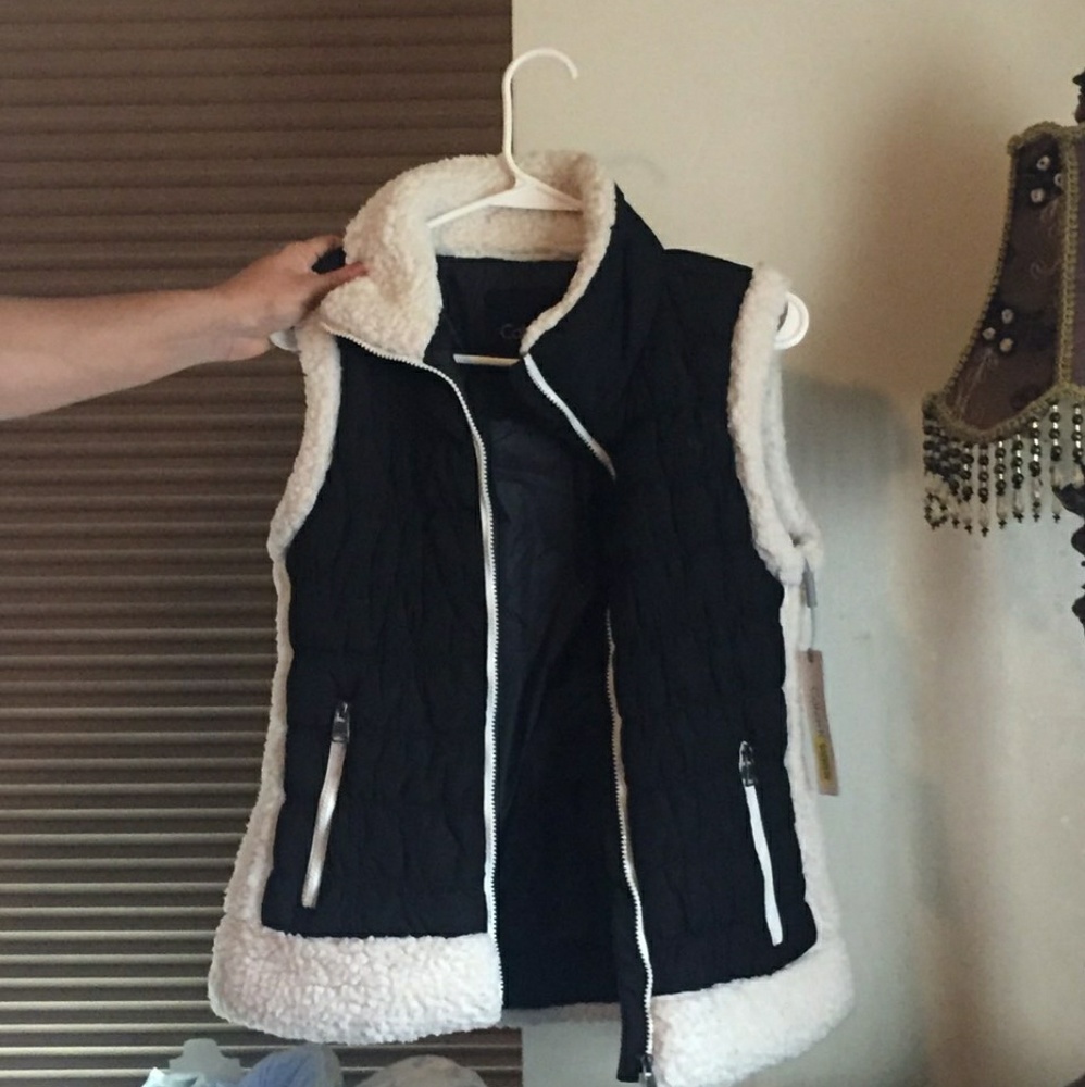 NEW Calvin Klein vest